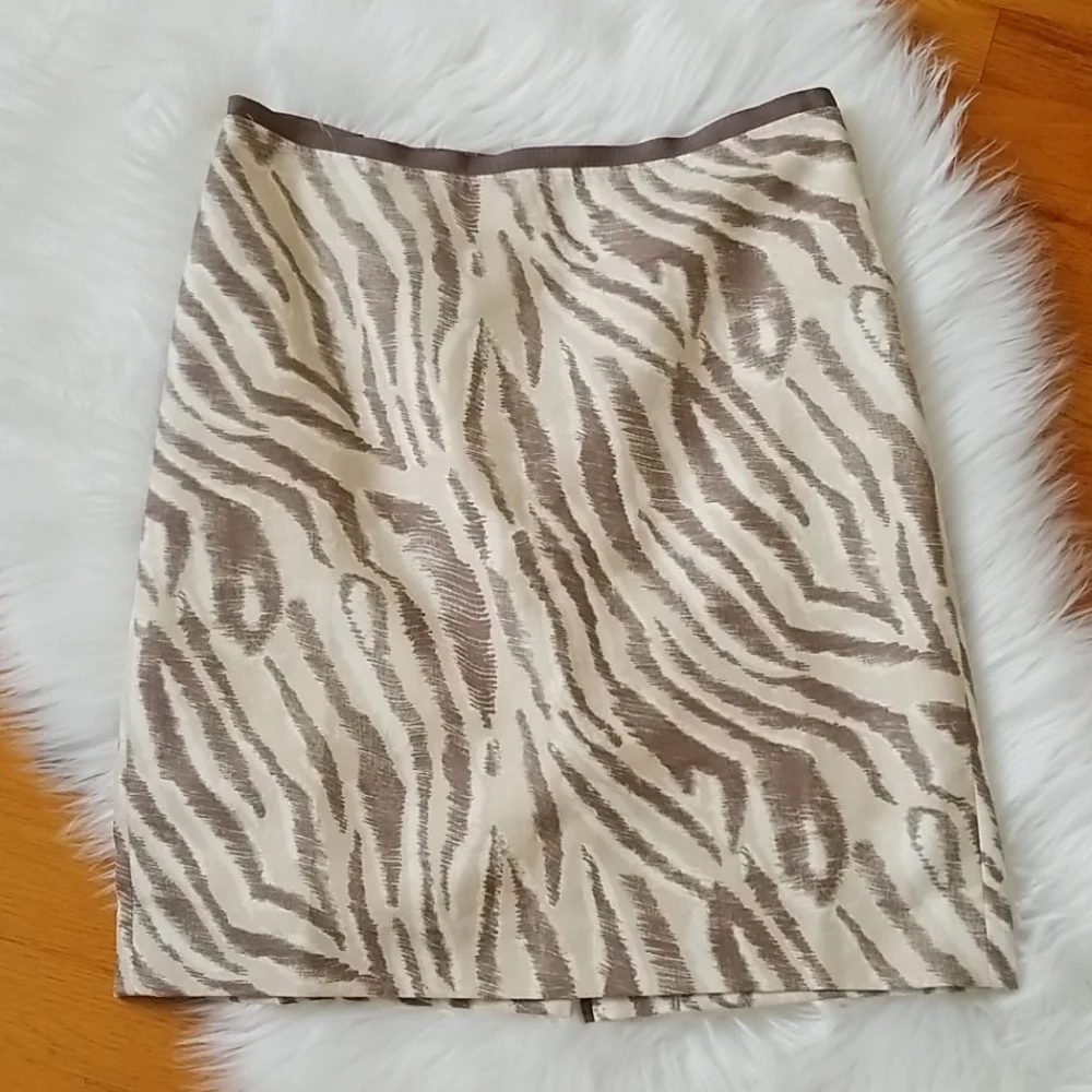 Ann Taylor LOFT Zebra Print Shift Skirt